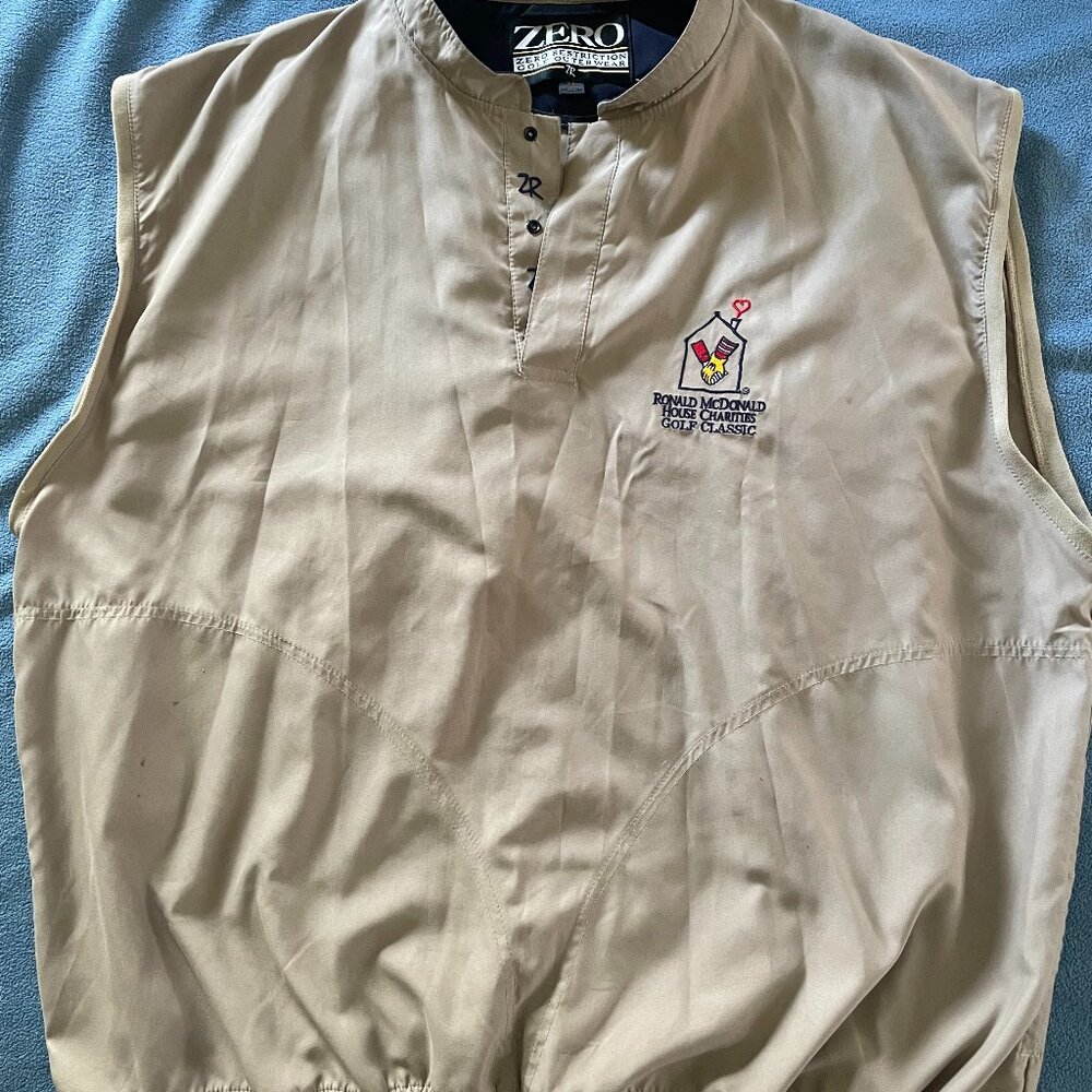 Men's  XL Wind Vest By Zero Restriction  Ronald McDonald House  Golf Classic